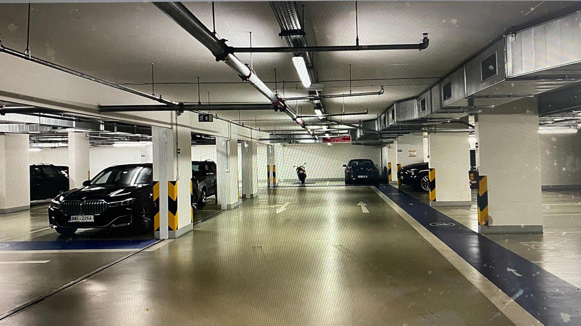 Residence Garden Tower - Parking Prague Extérieur photo